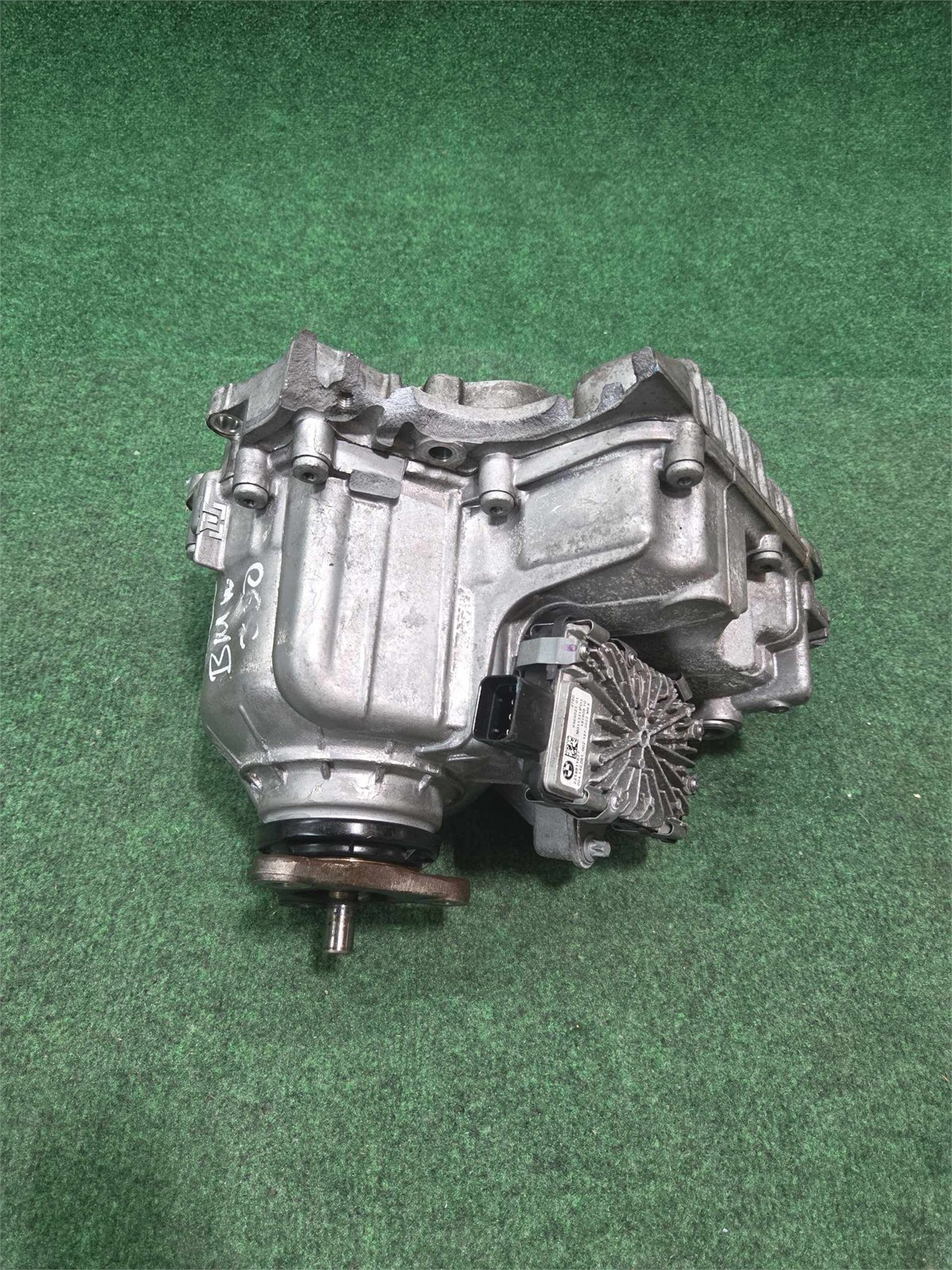2019-2026 Bmw 330ix Transfer Case Asmbly for Reserve Only 39k Ml Oem 27107889033