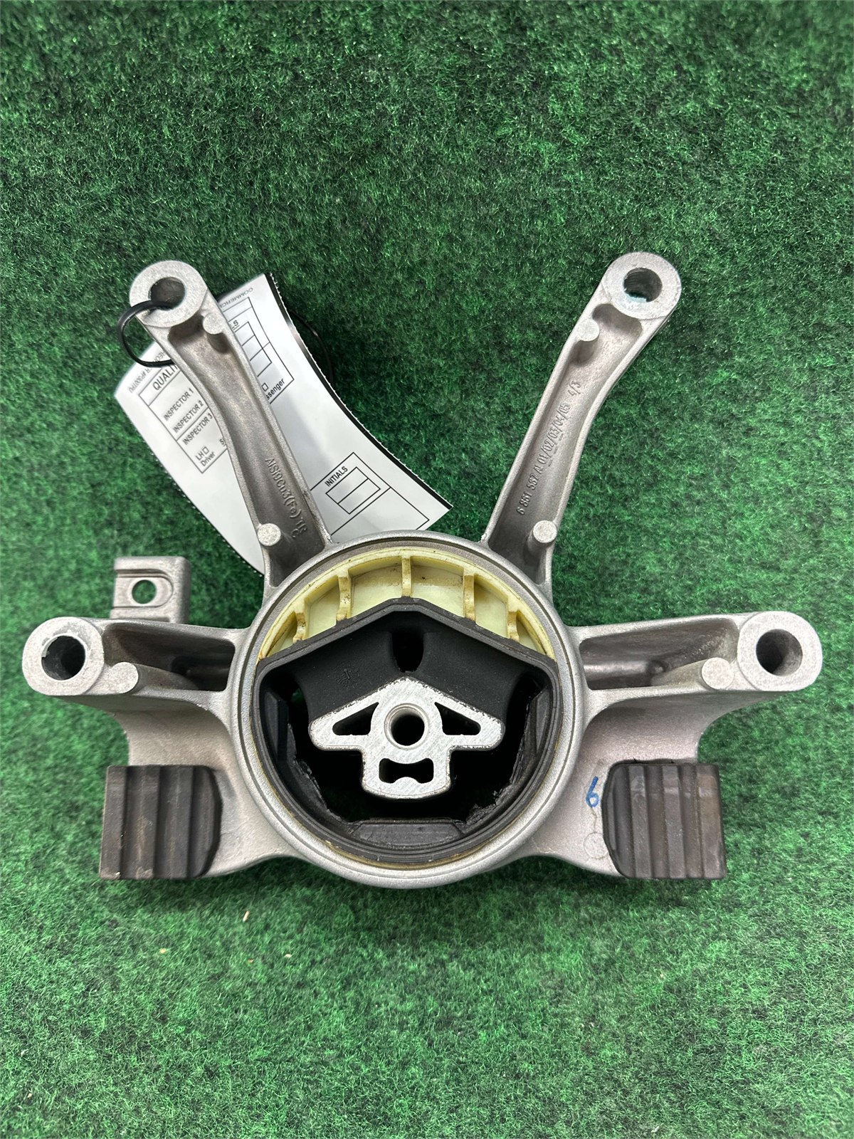 2019-2023 Bmw X5 Transmission Mount Assembly Oem 22326862575 Original