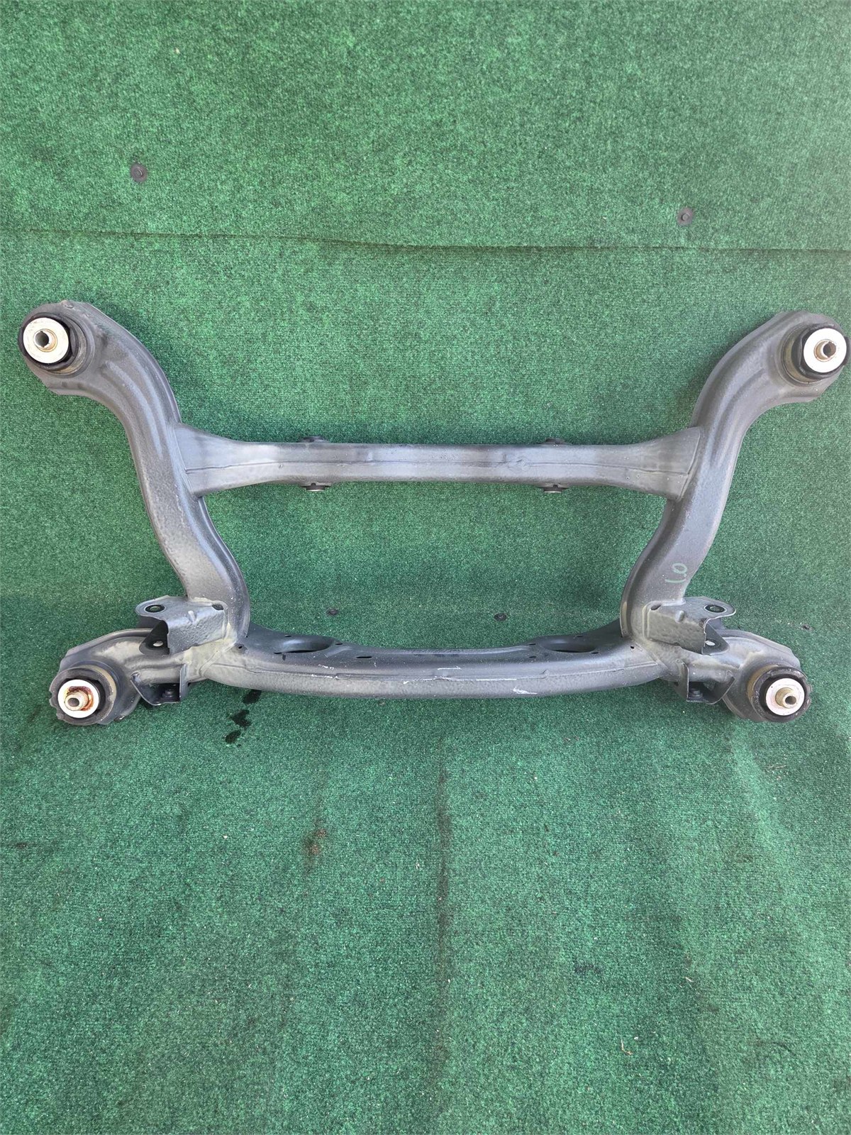 2015-2020 Mercedes Benz Rear Crossmember Subframe Support 65k Ml Oem A2423500000