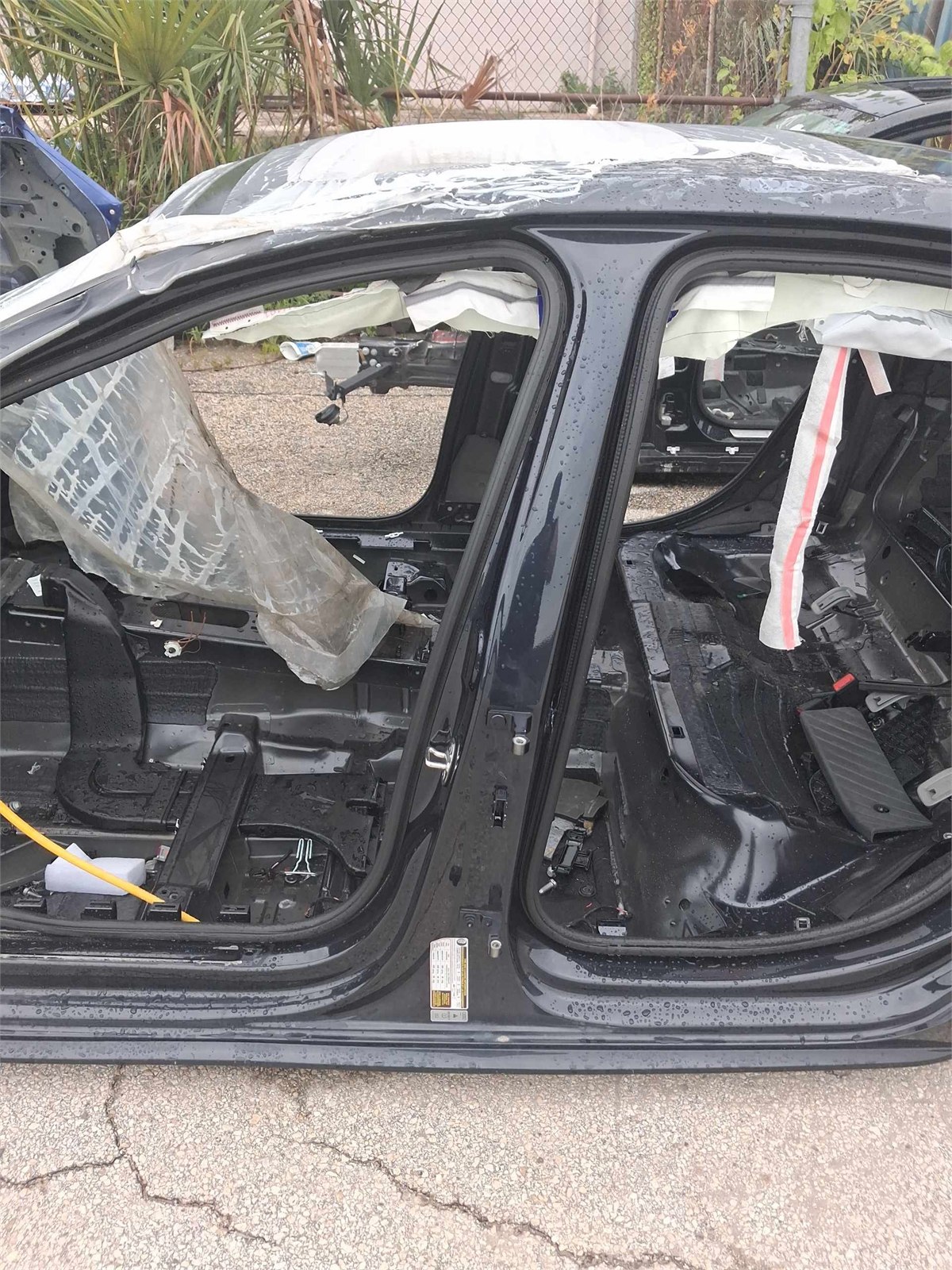 2017-2019 Audi A4 Quattro Left Center B-pillar Blue Met. W1 Oem 8w0810073a