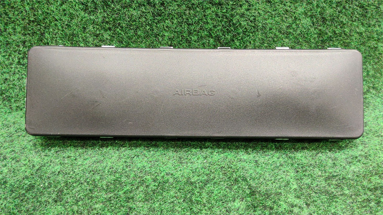 2023-2026 BMW X1 M35i RH Passenger Knee Airbag OEM 72129495164