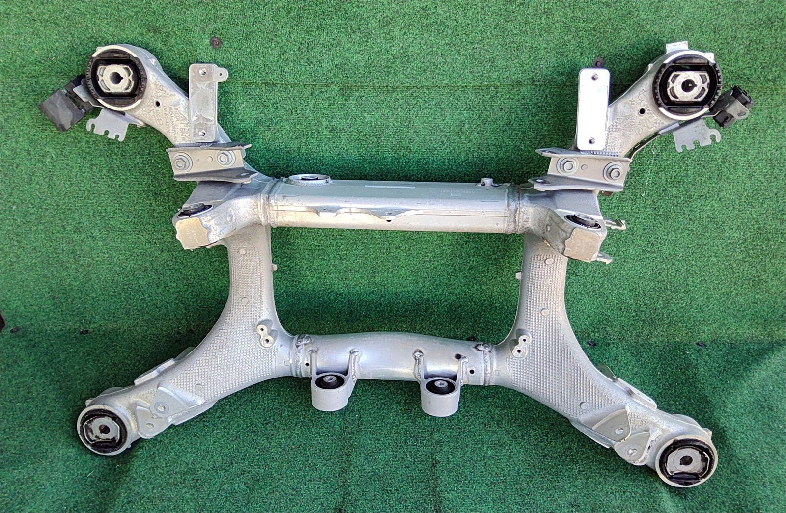 2019-2023 Bmw X5 Rear Axle Carrier Crossmember 106k Mls Oem 33316894149