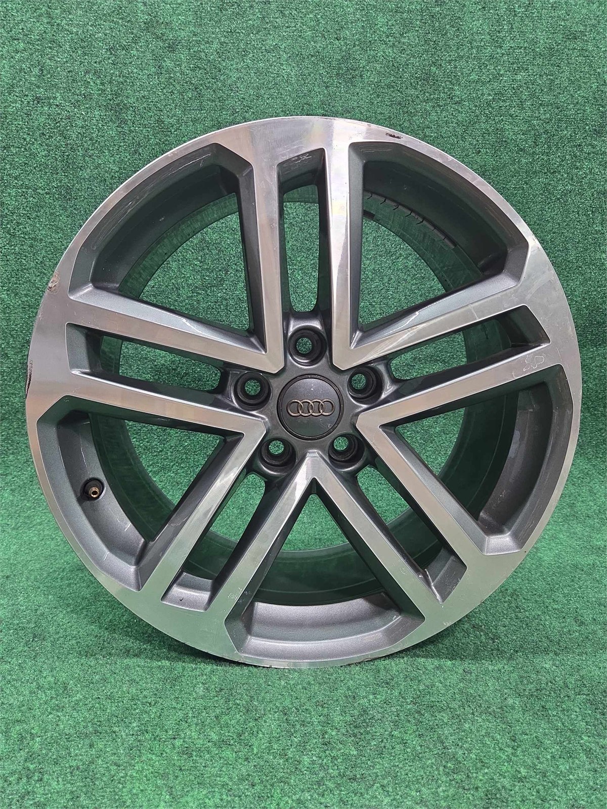 Wheel Audi A3 Quattro 5-double Spoke 8jx18h2 Oem 8v0601025dg
