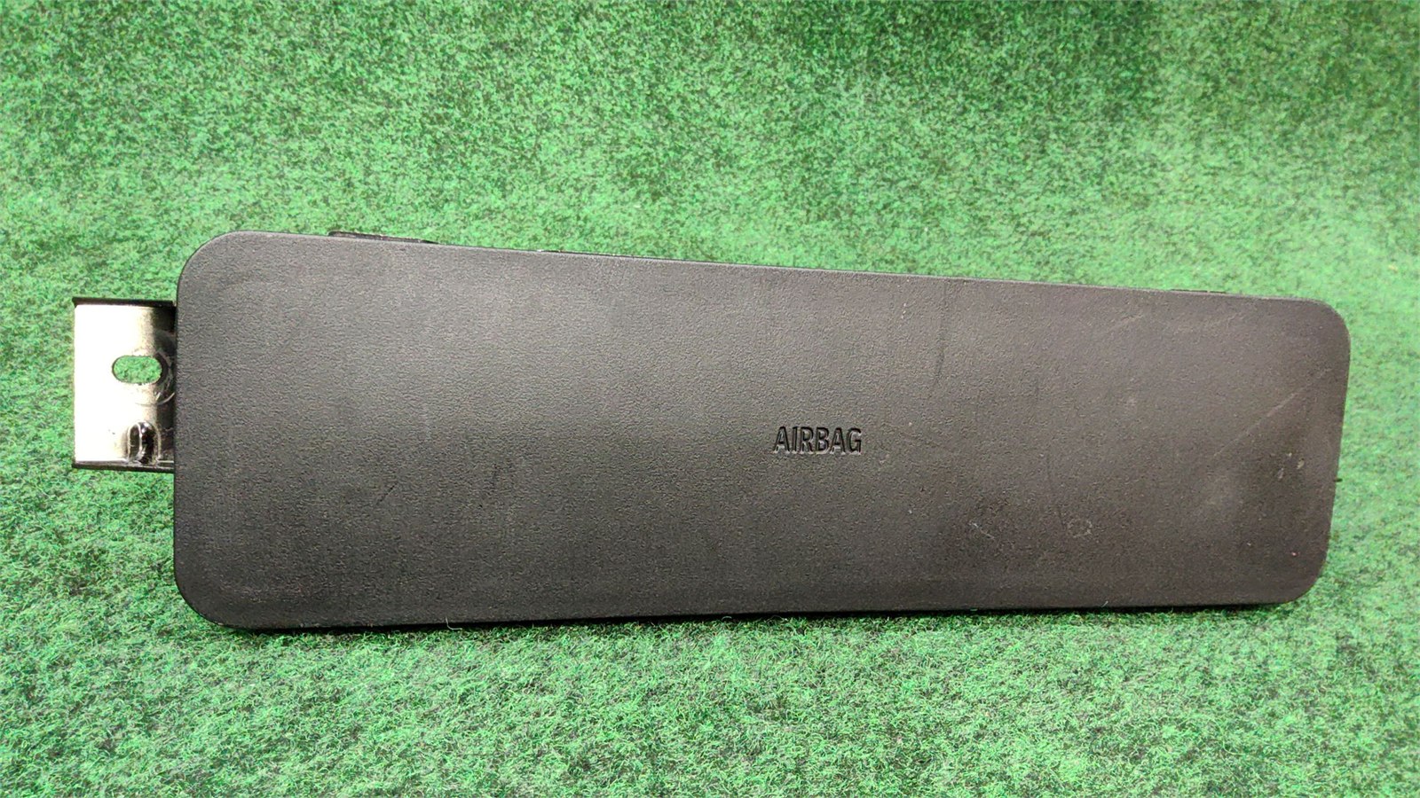 2019-2023 BMW X5 40i RH Lower Knee Instrument Panel Right  Air Bag OEM 72126991408