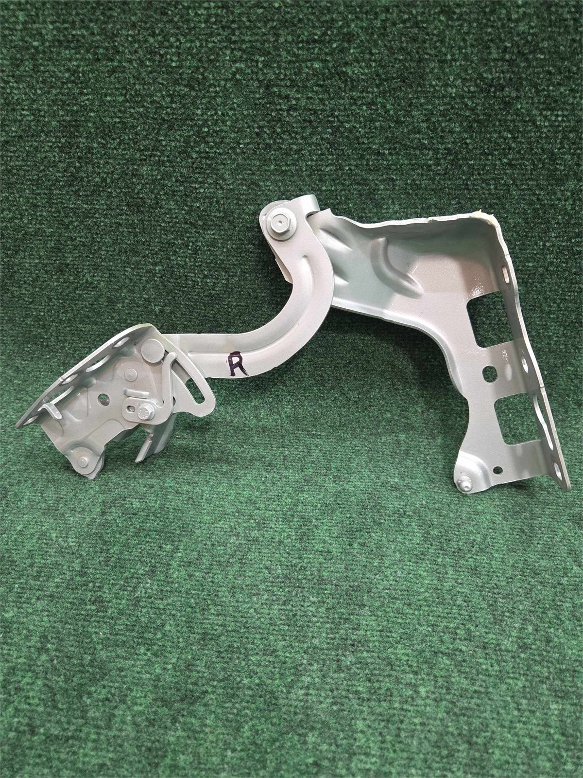 2016-2023 Mercedes Benz E300 Right Front Hood Hinge Silver / 775 Oem A2138800228