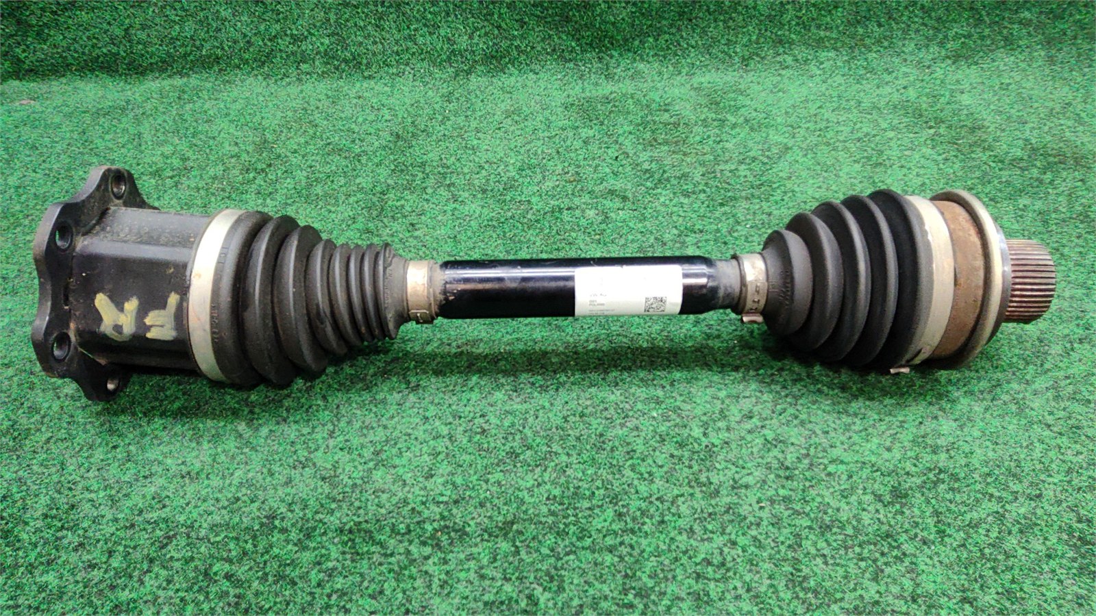 2017-2019 Audi A4 Quattro Rh Left/ Right Front Axle Shaft 69k Mls Oem 8w0407271d
