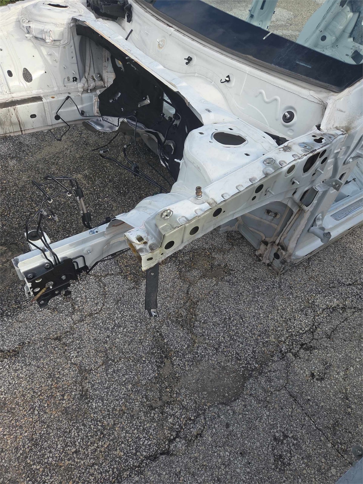 15-2020 Mercedes Gla Left Engine Support White 149 Oem A1766301140 A1766360144