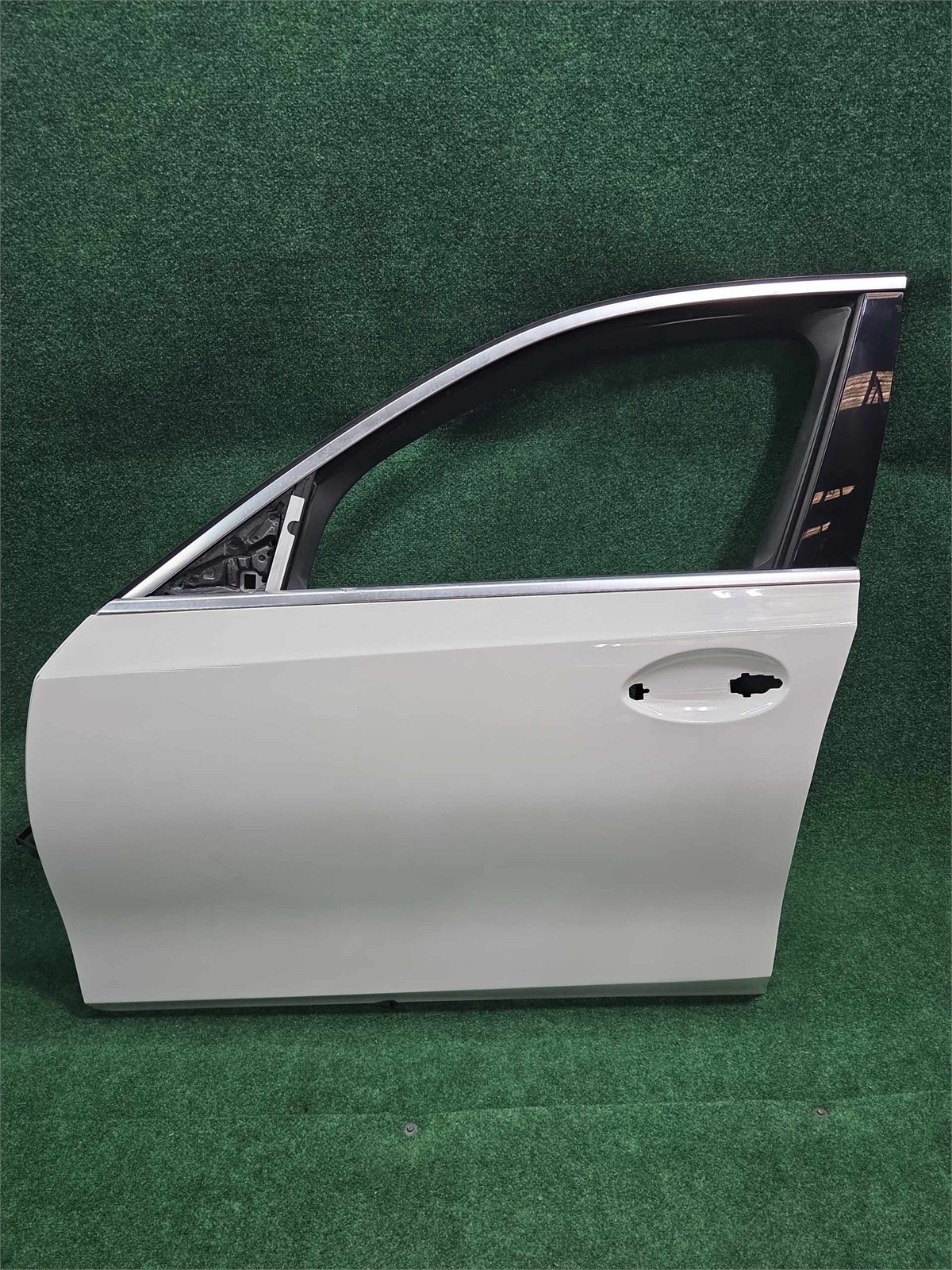 2019-2025 Bmw 330i Left Front Door Shell Alpine White 300 Oem 41517482275