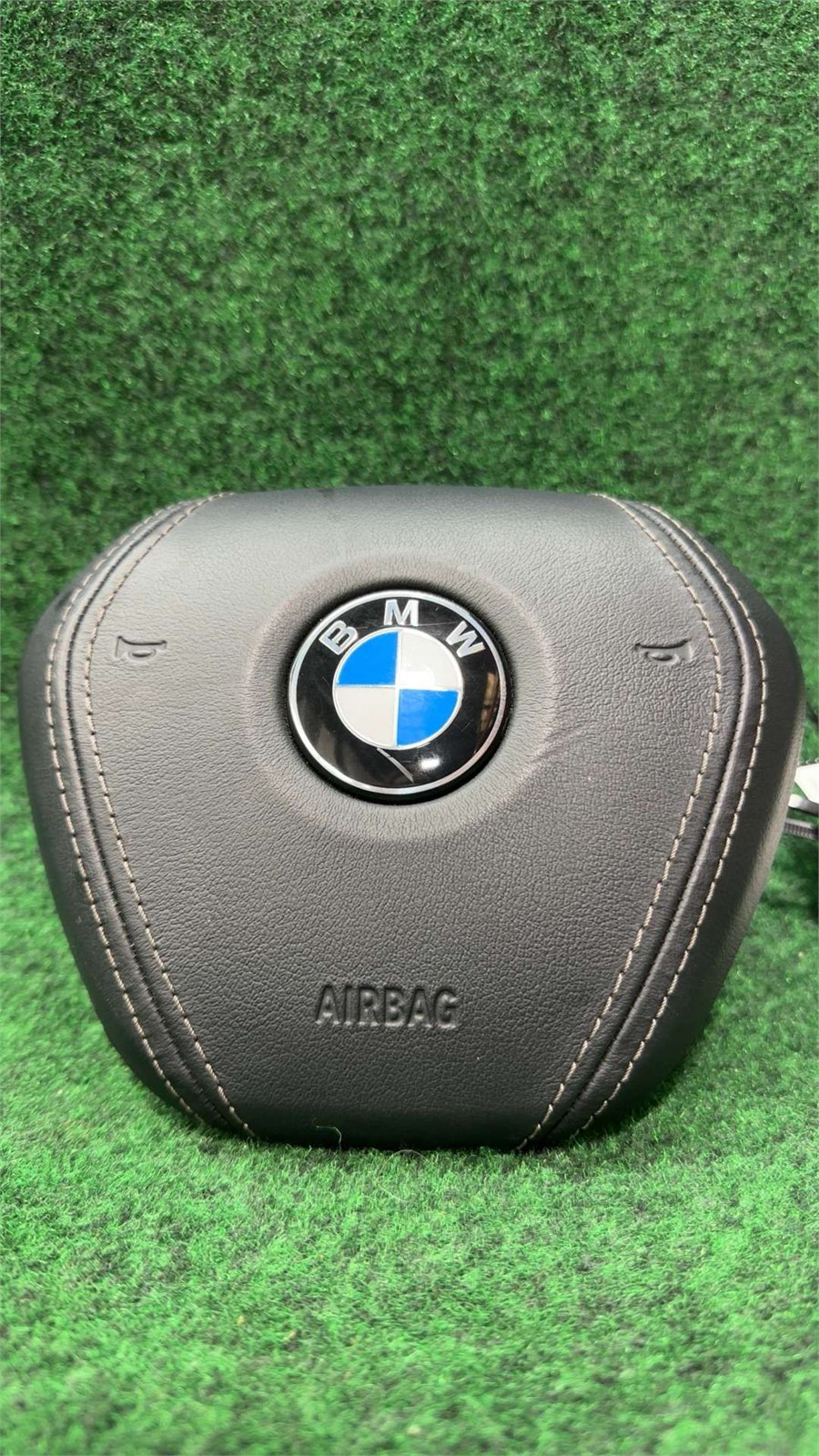 2017-2022 BMW 740i Front LH Airbag module driver's side OEM 32306876833