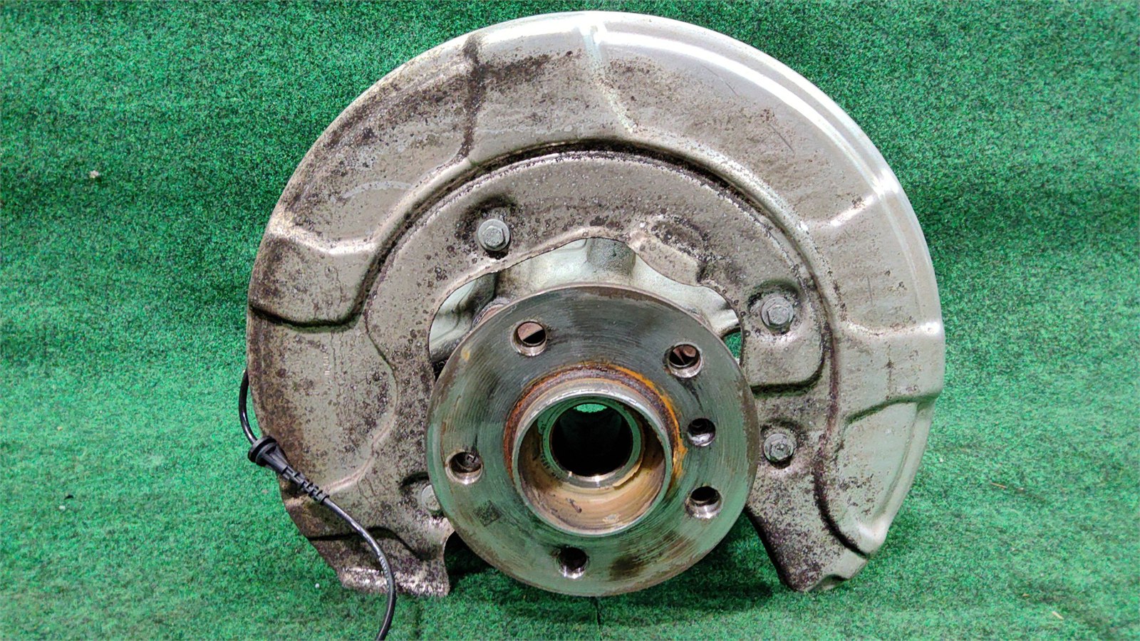 2017-2022 Bmw X7 Wheel Carrier Rear Right Rh Oem 33306876652 Original