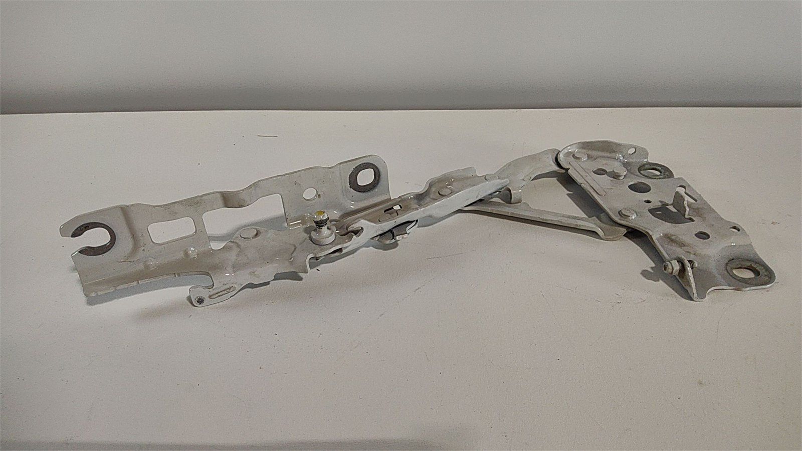 2017-2023 BMW 530i Hood Hinge Right Side OEM 41007427052