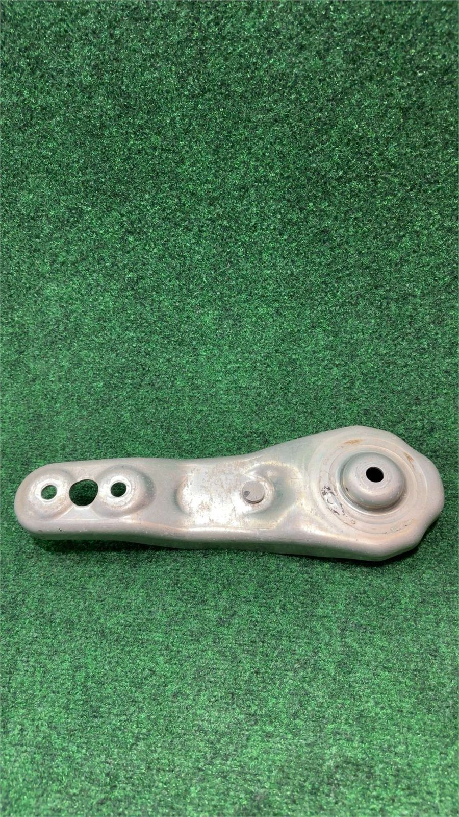 2019-2025 Bmw X5 Rear Left/ Right Suspension Bracket Oem 33306878763