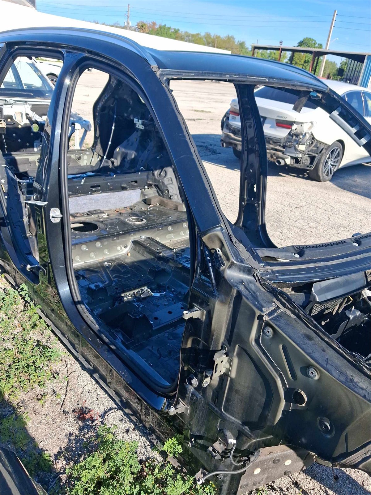 2019-2024 BMW X5 Right A Pillar Body BLACK SAPPHIRE METALLIC 475 OEM 41007954994