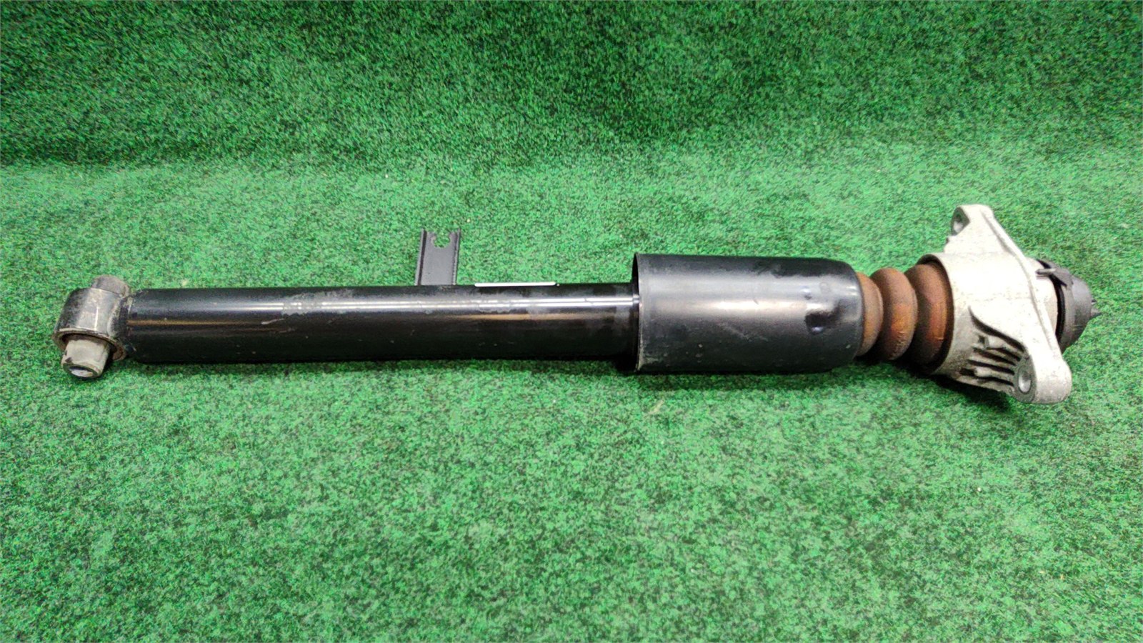 2019-2022 Bmw 330i Left/right Rear Spring Strut Assembly 76k Mls Oem 33526879308