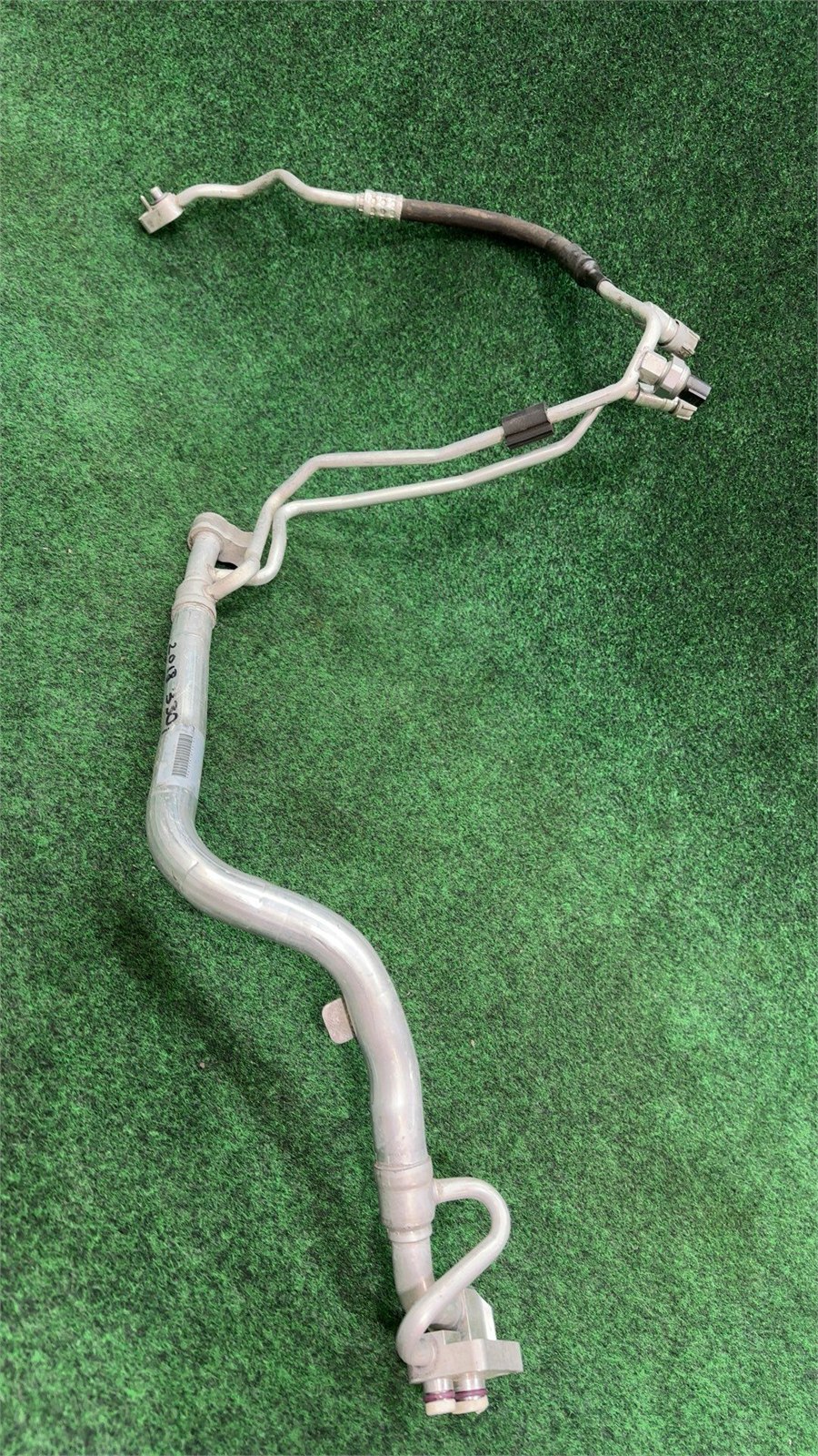 2019-2020 Bmw 330i A/c Refrigerant Suction Hose Liquid  Oem 64539337124