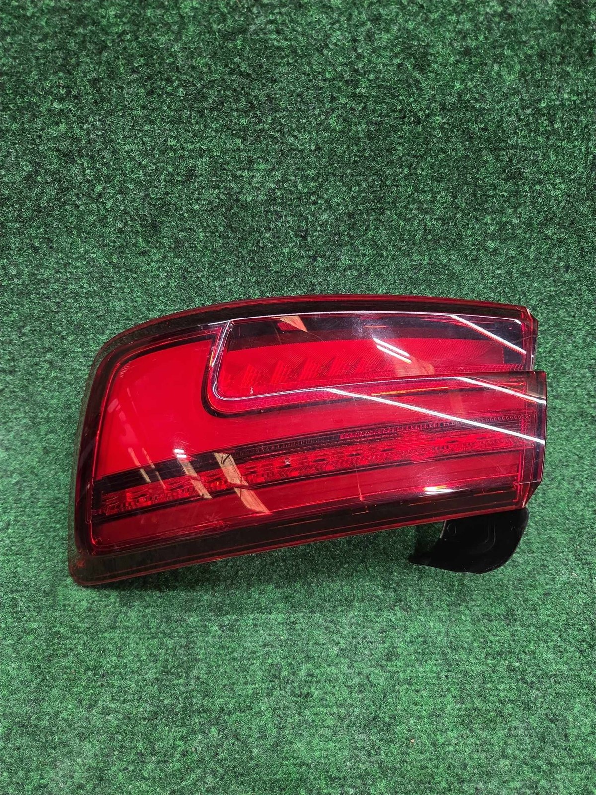 2017-2020 Audi A3 Right Quarter Mount Tail Light Led Assembly Oem 8v5945070a