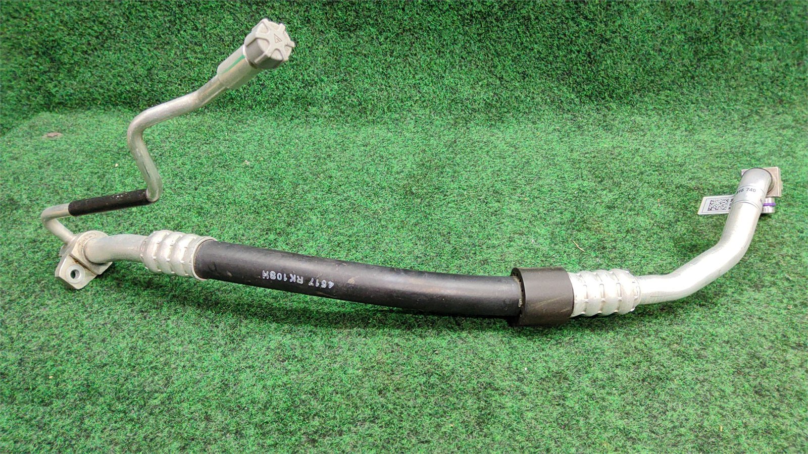 2017-2019 Audi A4 Quattro A/c Refrigerant Suction Hose 69k Mls Oem 8w1816740