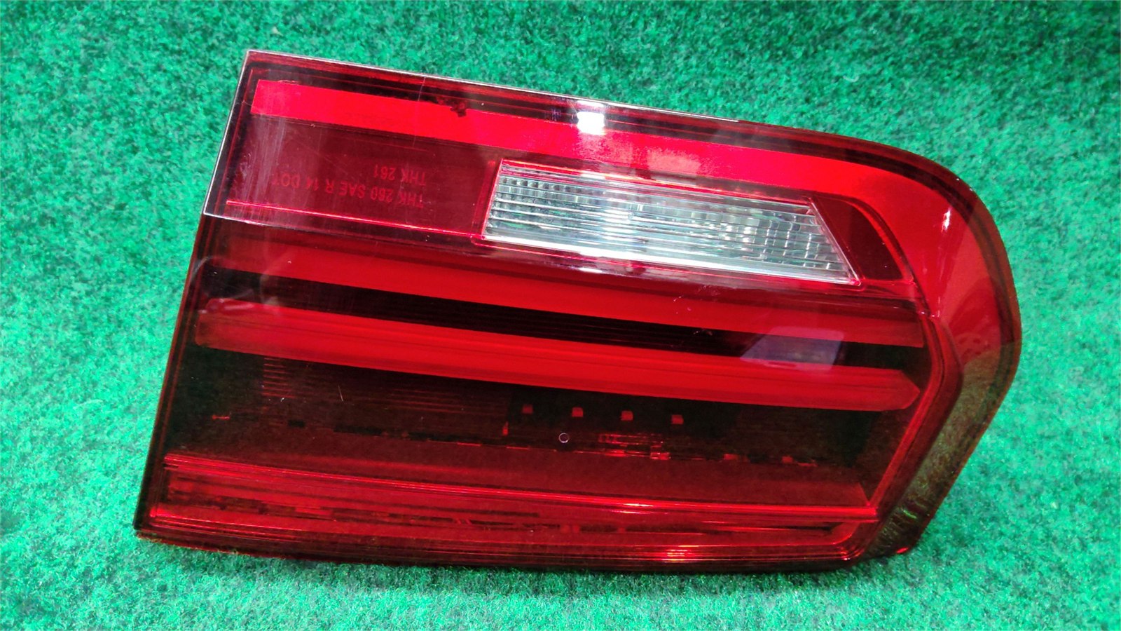 2016-2019 BMW 330I Tail Light  Right Rear OEM 63217369122 Original