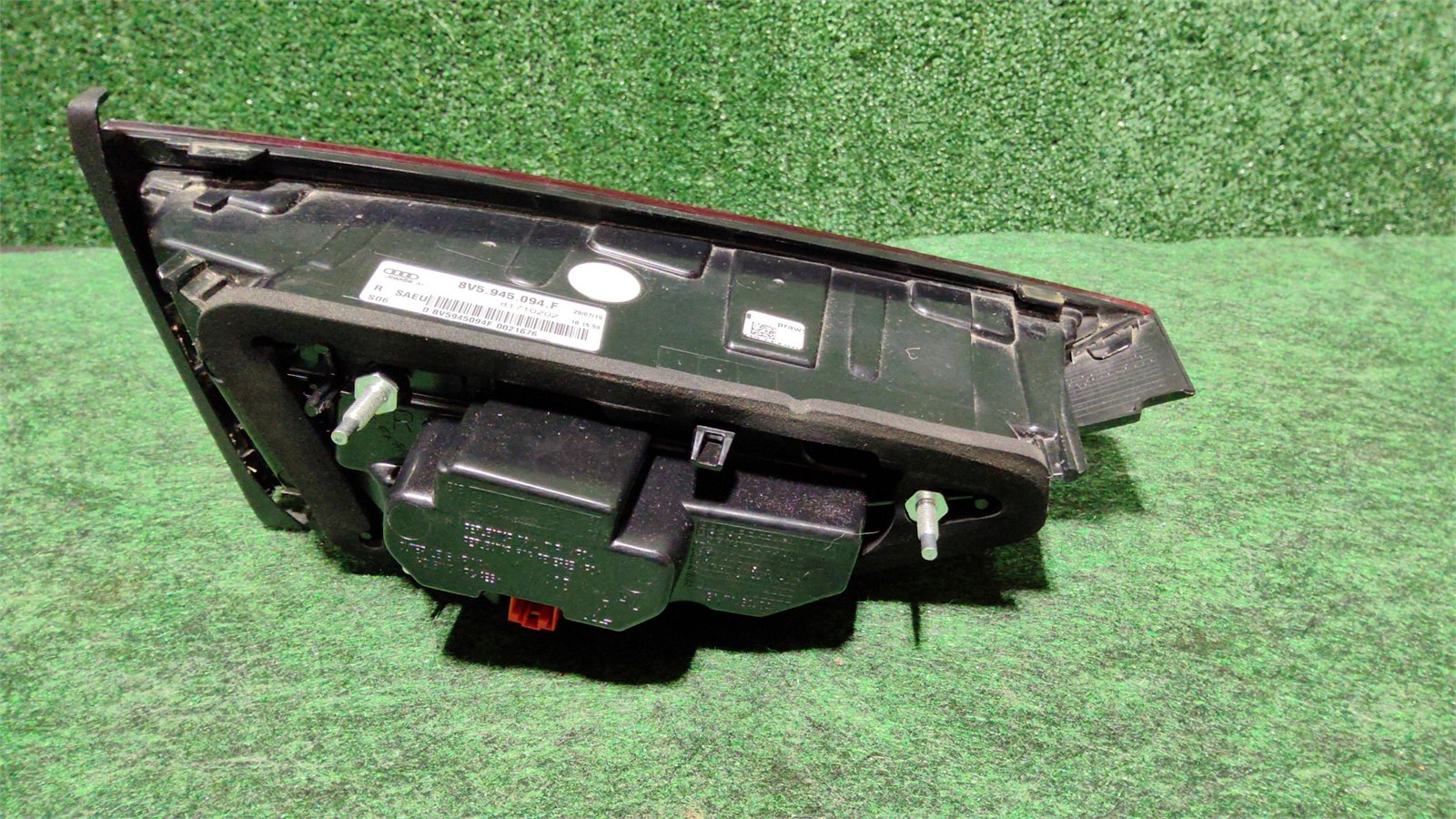 2015-2020 Audi A3 Quattro Right Lid Mounted Tail Light Oem 8v5945094f