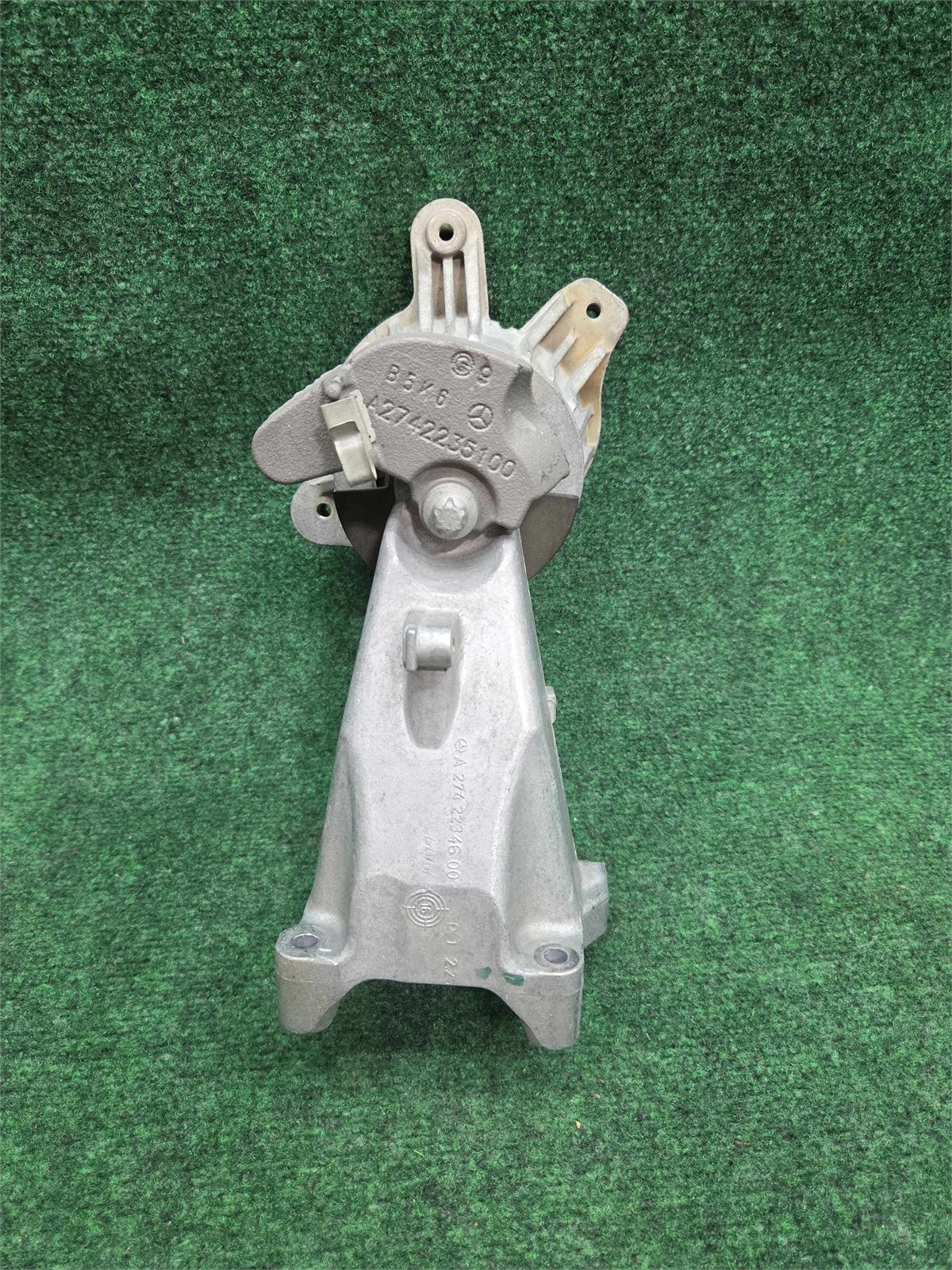 2016-2023 Mercedes E300 Left Engine Mount 107k Mls Oem A2742234600 / A2132400700