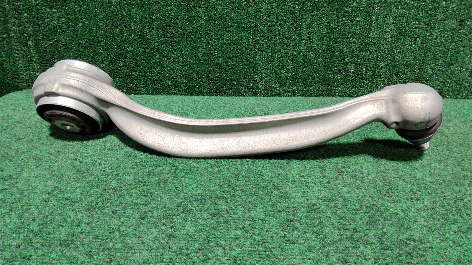 2014-2021 Mercedes C300 Front Right Tension Strut Control Arm Oem A2053301305