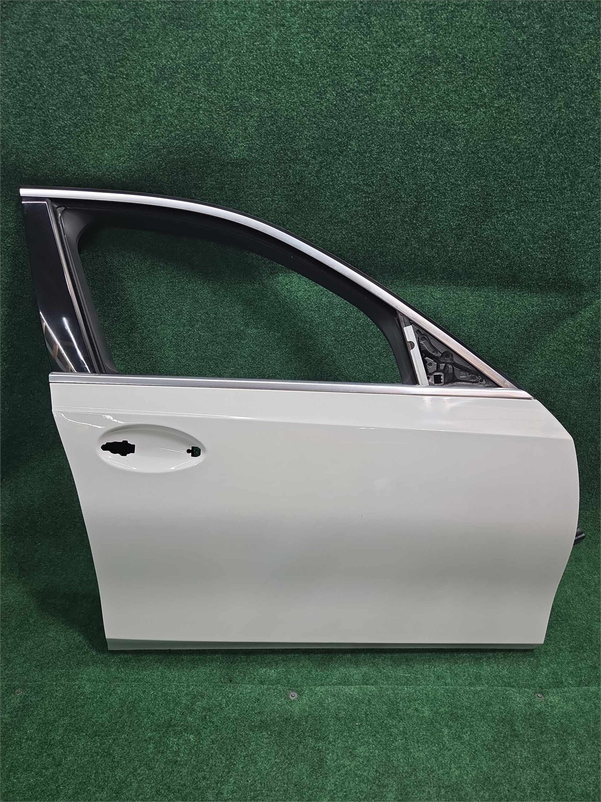 2019-2025 Bmw 330i Right Front Door Shell Alpine White 300 Oem 41517482276