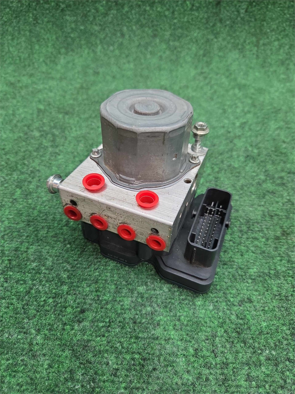 15-2020 Mercedes Gla 250 Abs Brake Unit 82k Mls Oem A0004314000 / A0004313900