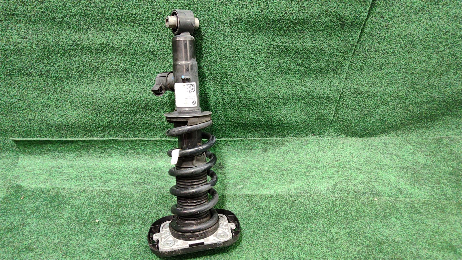 2019-2023 BMW X5 Rear Left Side Shock Strut Absorber OEM 37106869023