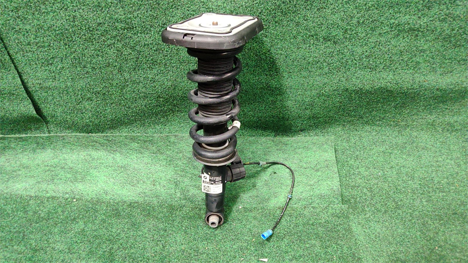 2019-2023 Bmw X5 Rear Right Side Shock Strut Absorber Oem 37106869024