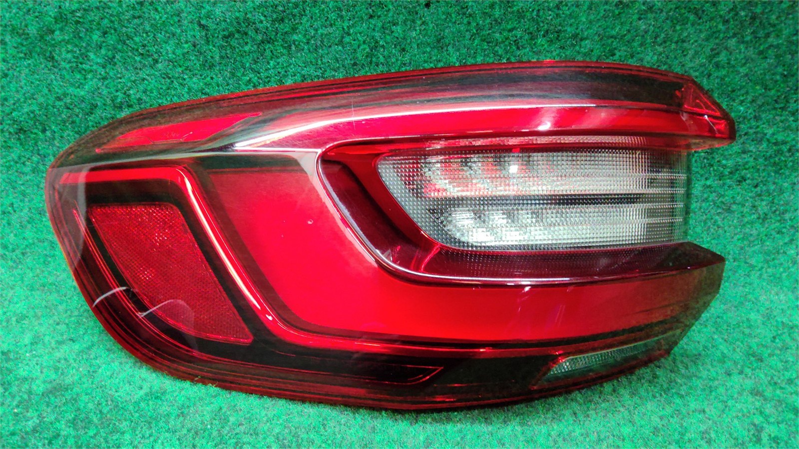 2019-2023 BMW X5 Left Tail Light Quarter Mounted Lamp OEM 63219448071