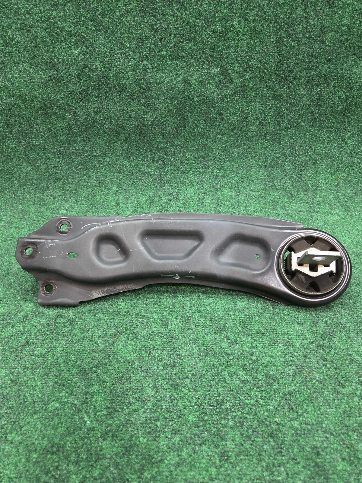 2014-2019 Mercedes Cla 250 Rear Left Trailing Lower Arm 89k Mls Oem A2463500406
