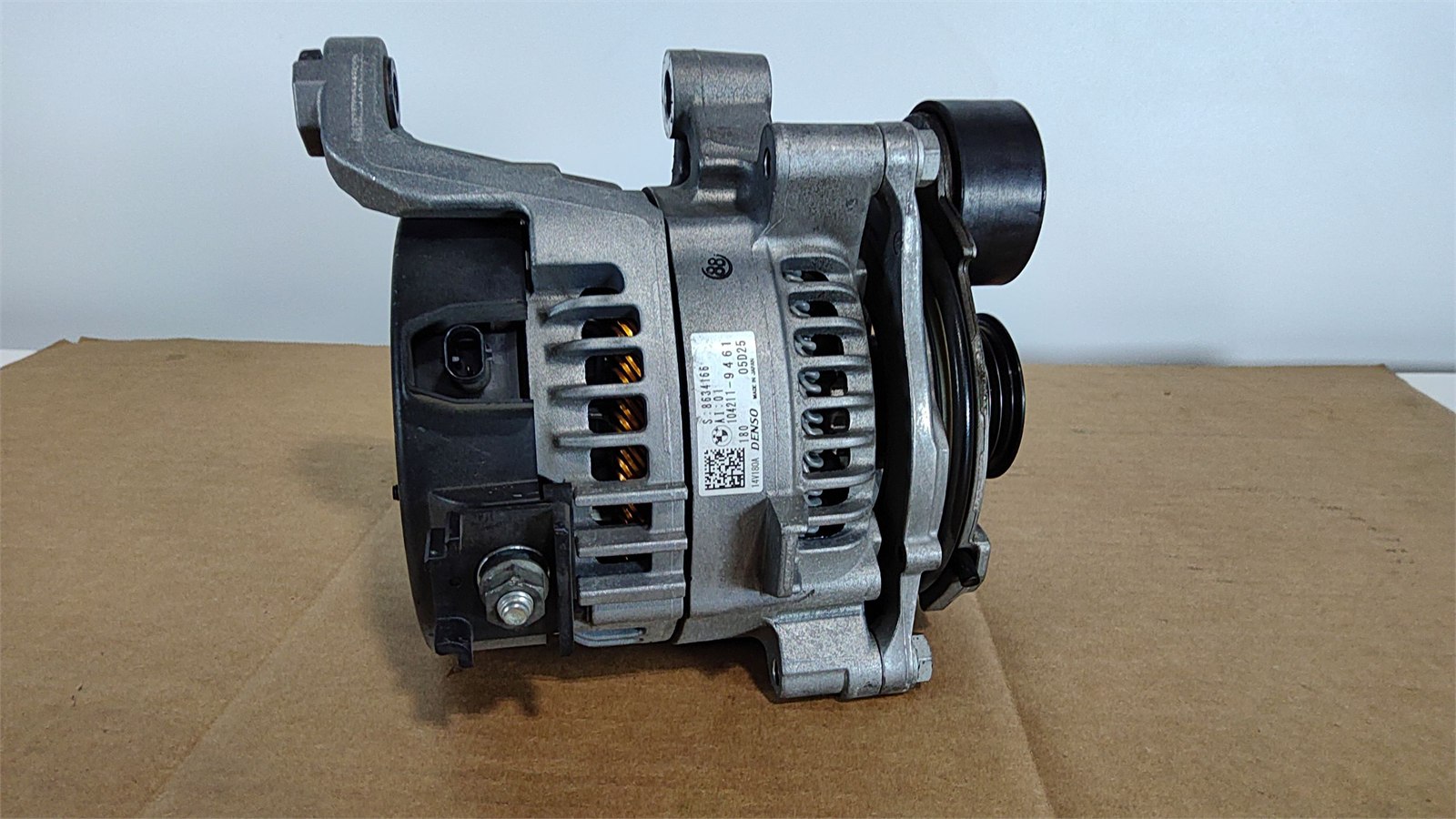 2018-2023 BMW X3 2.0L Alternator 180 AMP OEM 12318571357 12318635552