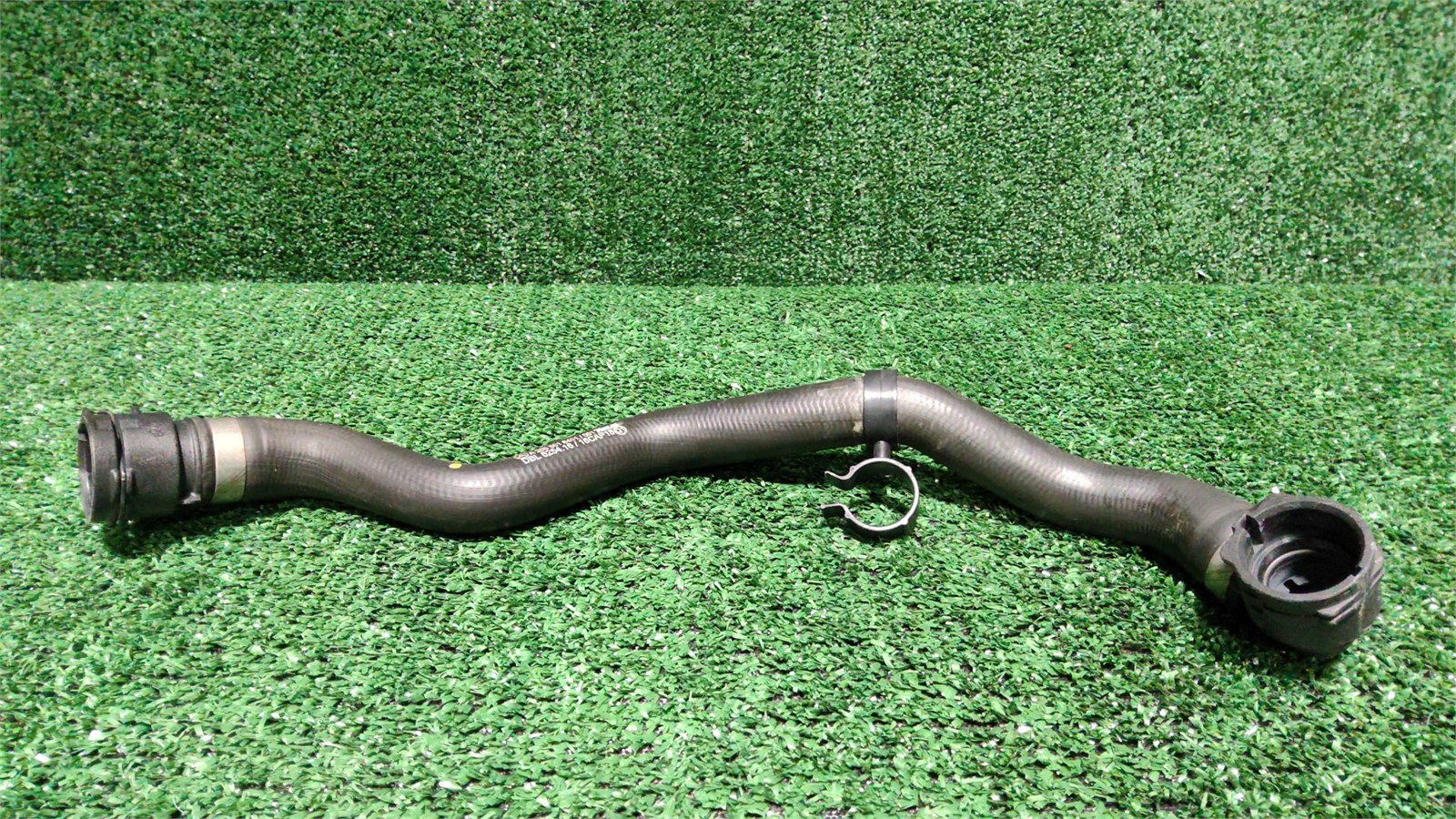 2014-2021 Mercedes C300 A/C Hose From Cooler To Connecting Point Oem A2055018401