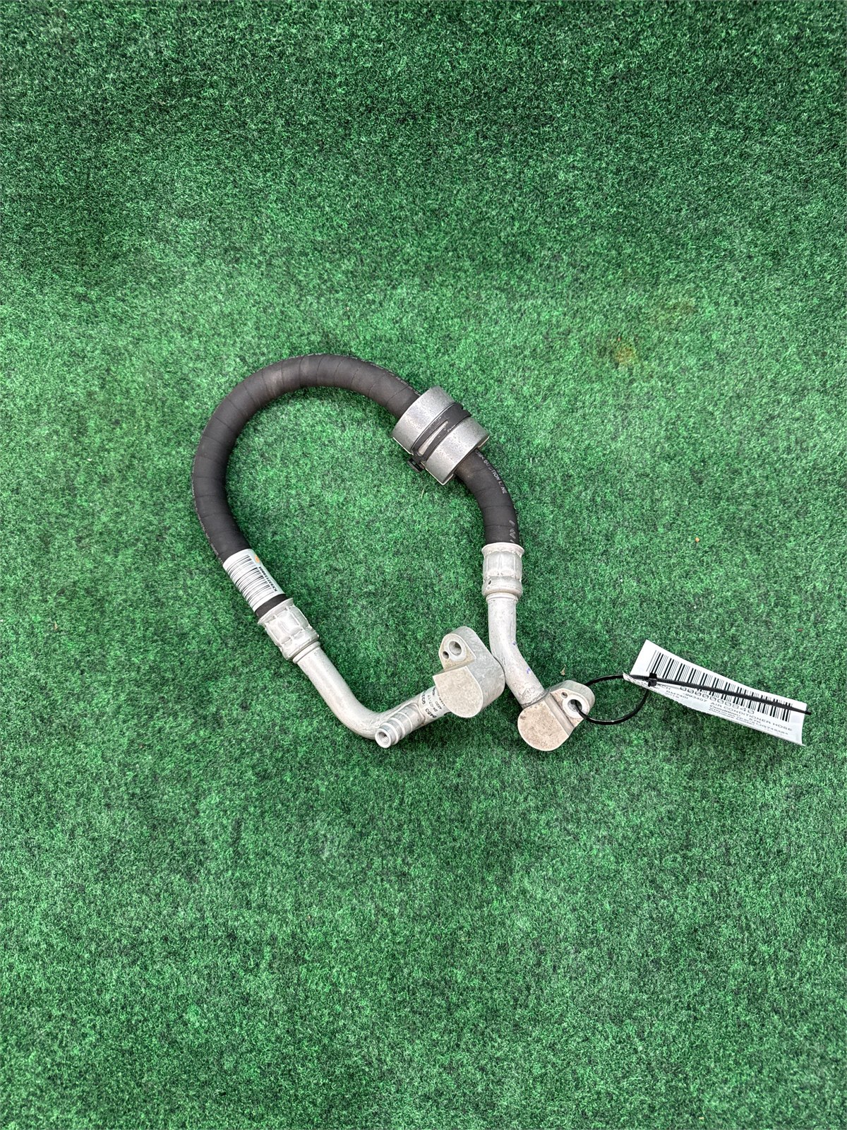 2016-2019 BMW 740i 3.0L A/C Refrigerand Discharge Hose OEM 64539309005