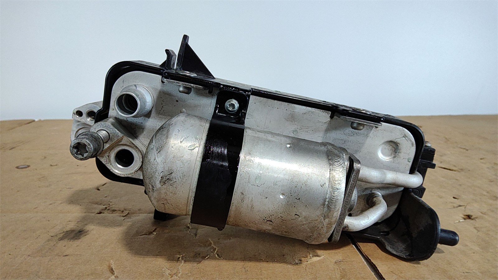 2018-2023 BMW 530I Condenser Air Condition OEM 64509891030