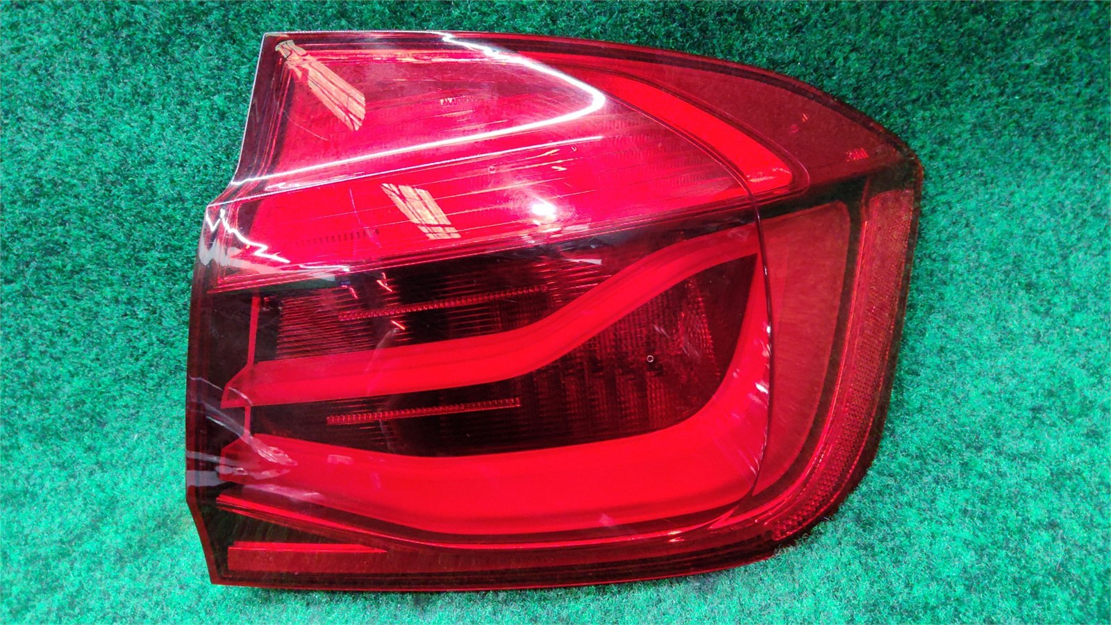 2016-2018 BMW 330I Tail Light  Right Rear Rh  OEM 63217369116 Original