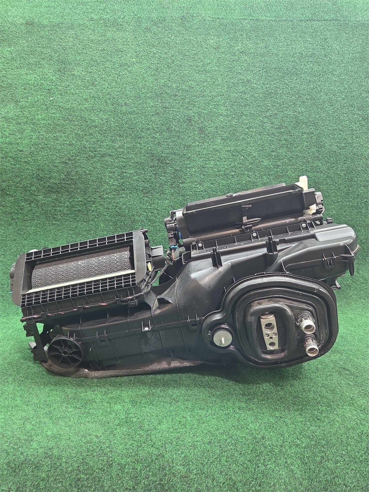 2019-2023 Audi Q3 Quattro Evaporator Housing 60k Mls Oem 5q1820007e / 5qh820353c
