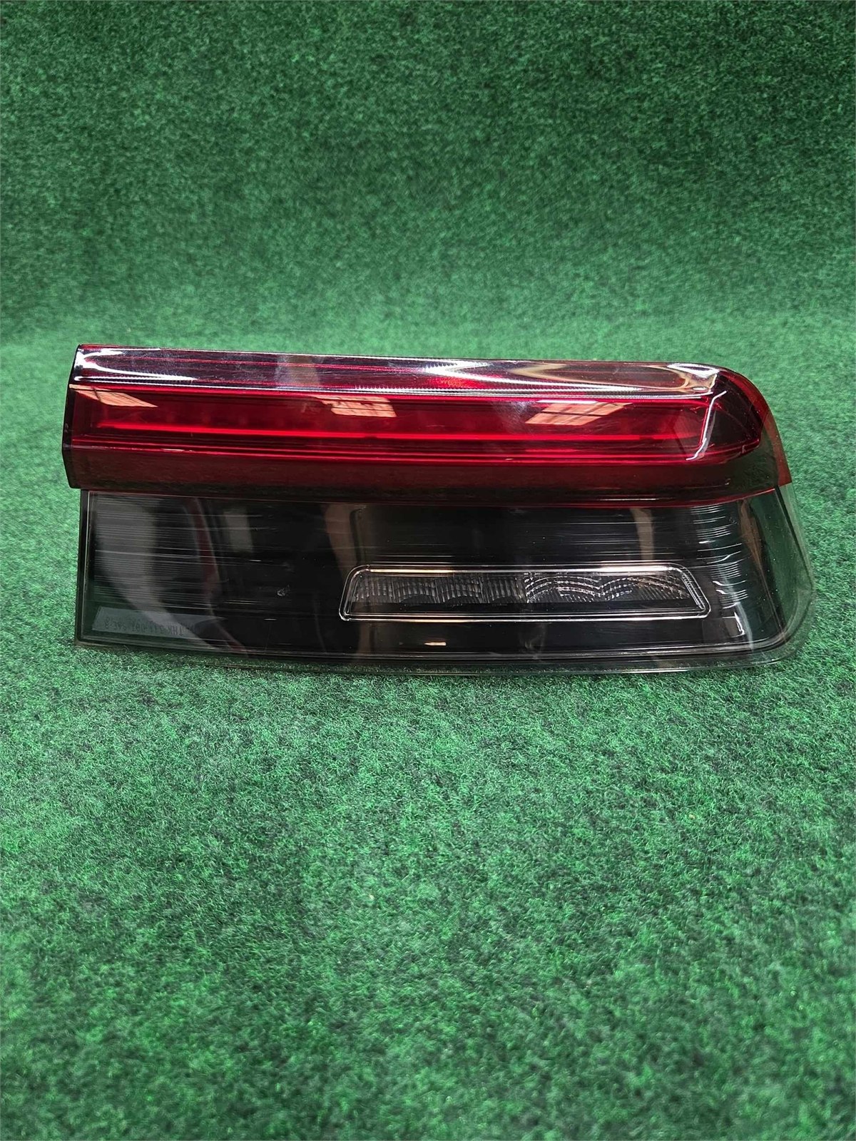 2019-2026 Bmw 330ix Right Trunk Mount Tail Light Assembly Oem 63215a3bc64