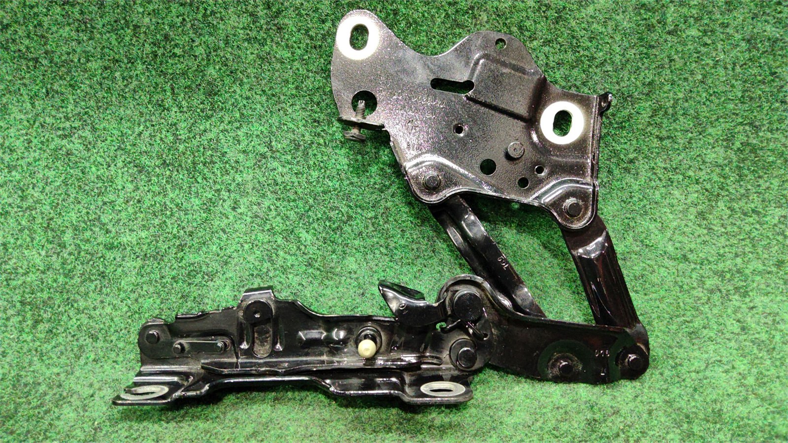 Hood Hinge BMW X5 Left 19 20 21 22 23 24 25