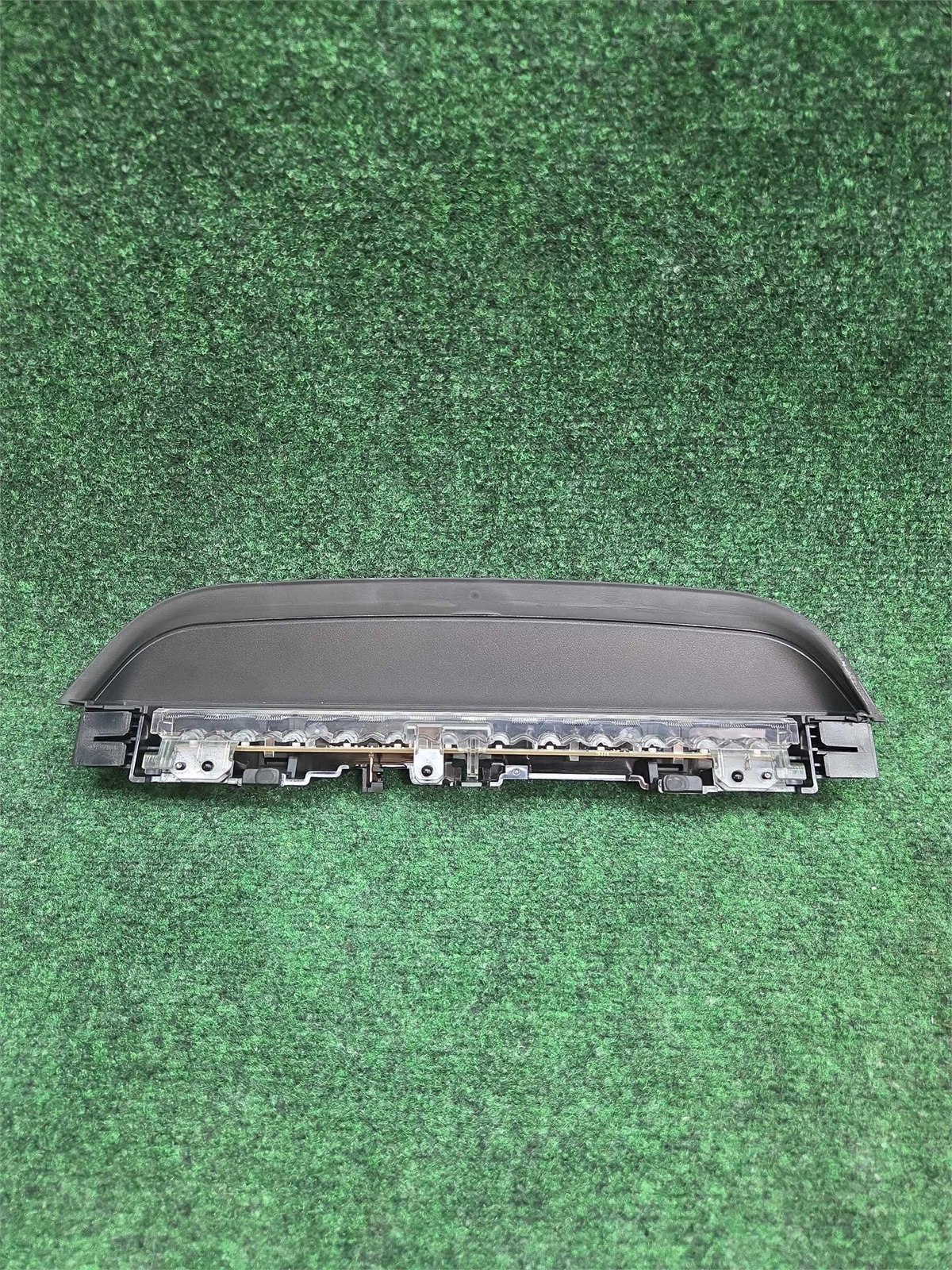 2019-2025 Bmw 330i Rear Third Stop Light Oem 63257420460