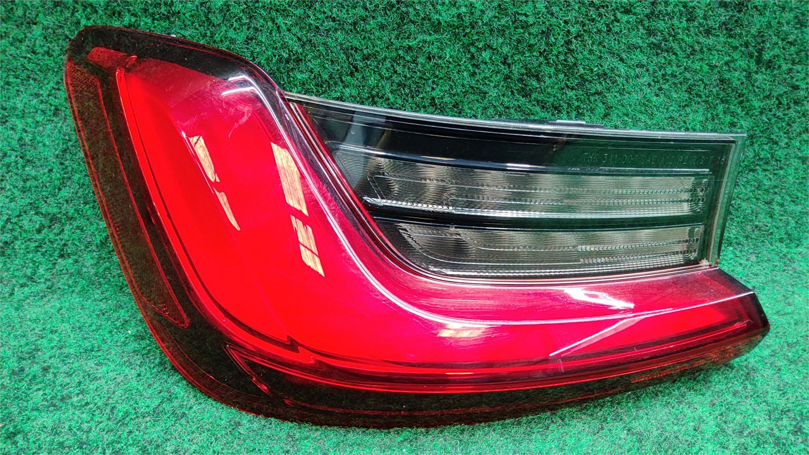 2018-2022 BMW 330i Rear LH Left Quarter Mount Tail Light Assembly OEM 63217420451