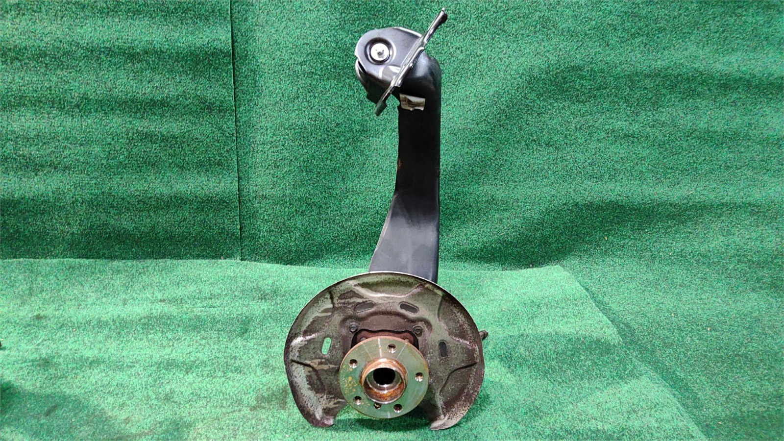 2016-2022 Bmw X1 Rear Knuckle Axle Right Oem 33308842880 33416851589 Original