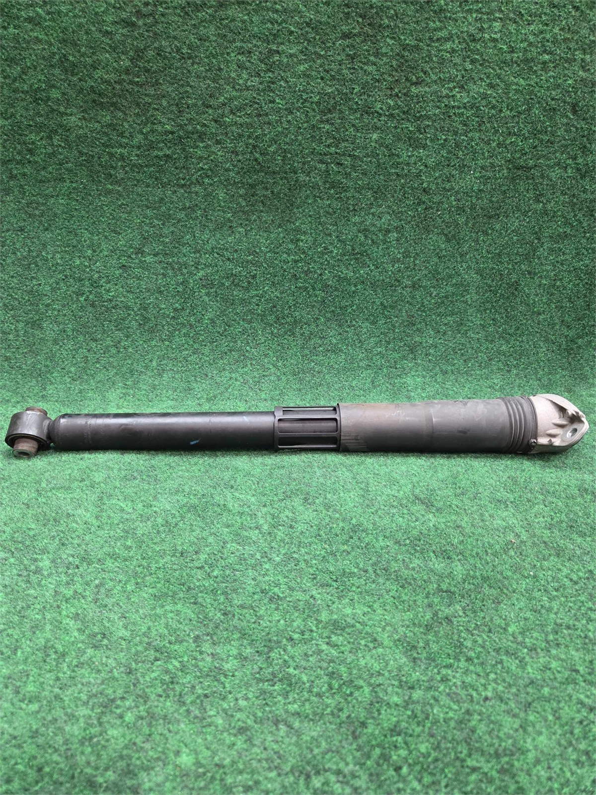 2019-2023 Audi Q3 Left / right Rear Gas Shock Absorber 60k Mls Oem 5qf513049cm