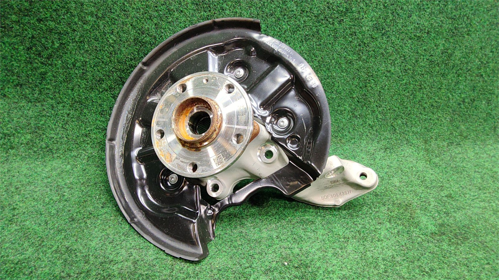 2019-2025 Audi Q3 Left Rear Wheel Knuckle 3k Mls Oem 5qf505435h / 5wa407621d
