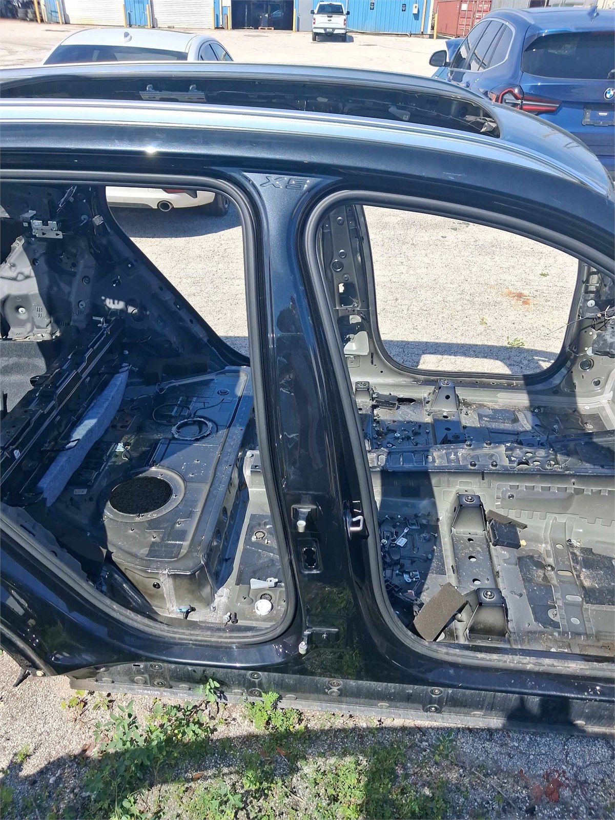2019-2023  BMW X5 Body B Pillar Right OEM 41007955030