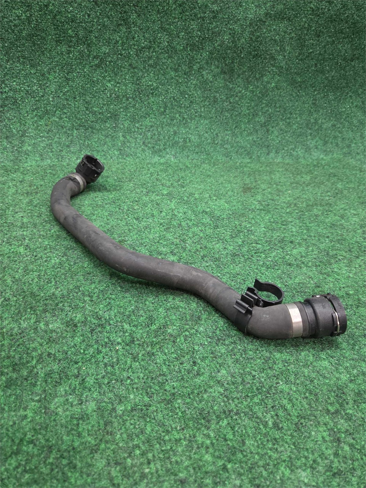 2016-2022 Mercedes Benz Glc 300 Left Coolant Hose 17k Mls Oem A2385019500