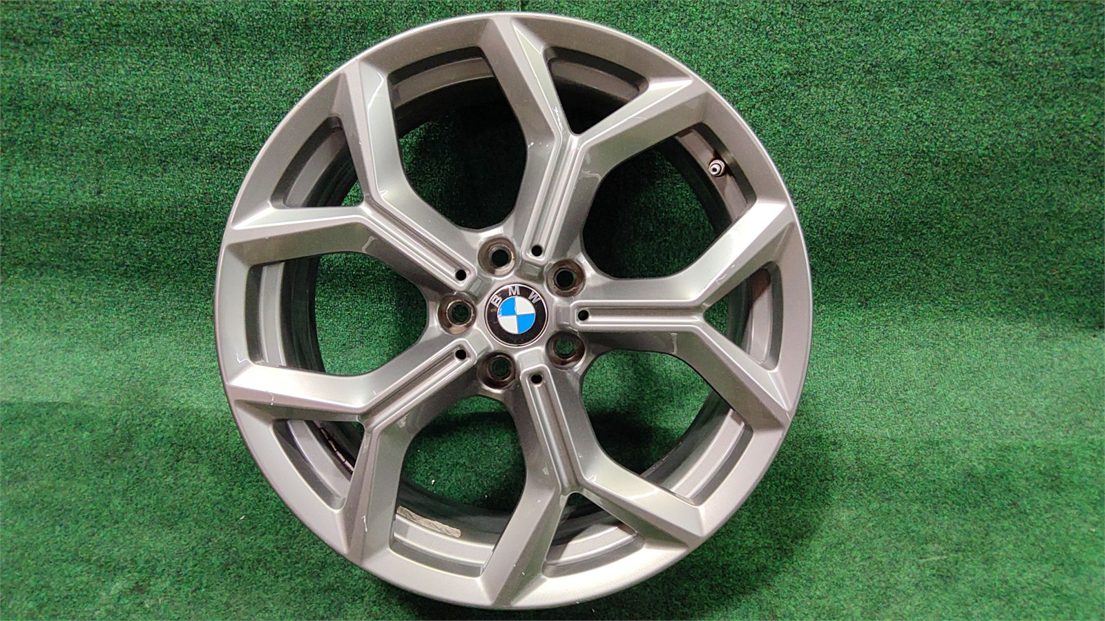 Bmw Wheel Alloy Gray 5Y-spoke 19x7,5 Oem 36116877327