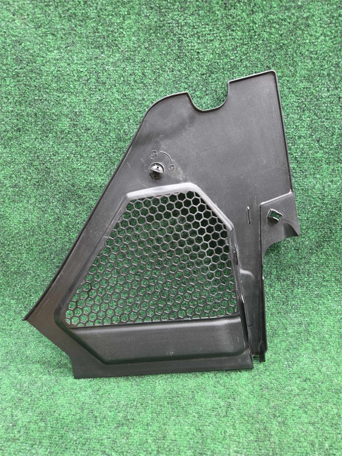 2019-2025 Bmw 330i Right Passenger Side Cowl Panel Oem 51717427847