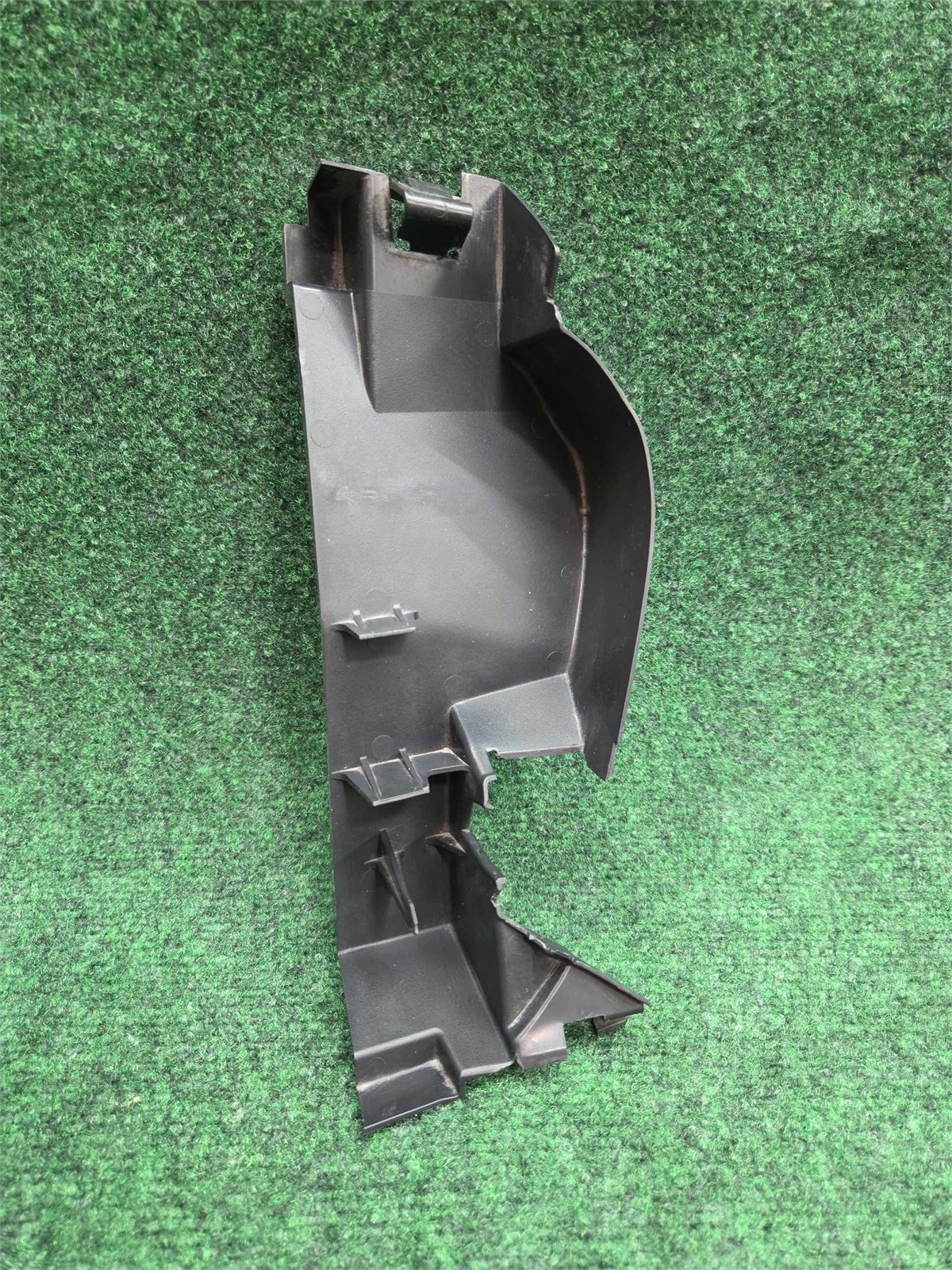2015-2020 Mercedes Benz Gla 250 Left Front Air Flow Serration Oem A1568880700