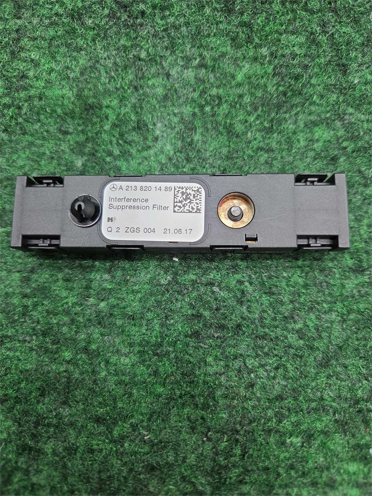 2016-2023 Mercedes E300 Noise Interference Suppression Filter Oem A2138201489